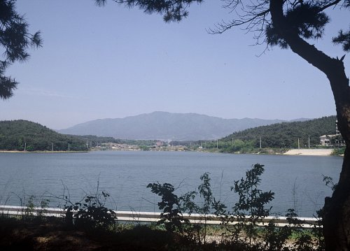 두탑 이미지