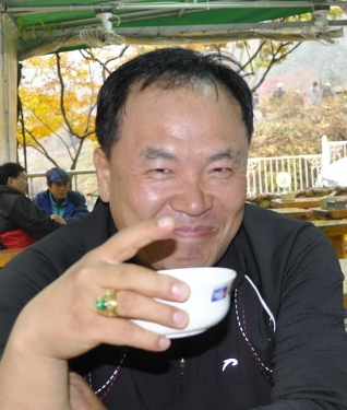 박*용 이미지