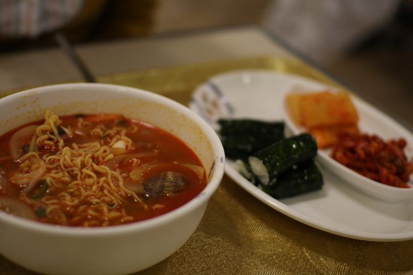 라면 더하기 김밥 | 인스티즈
