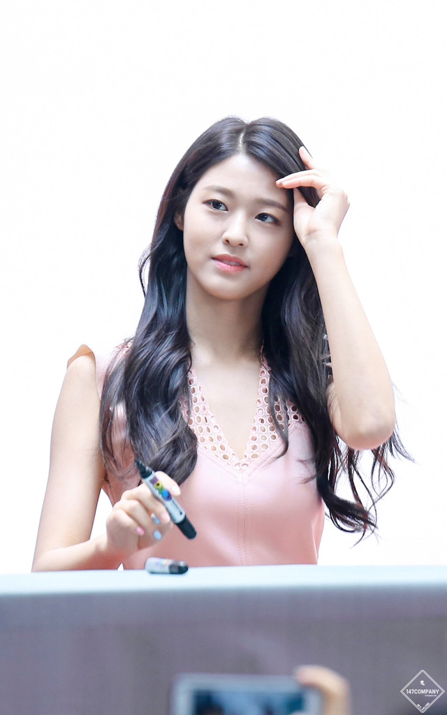 꿀 주말 = 1일 1설현 | 인스티즈