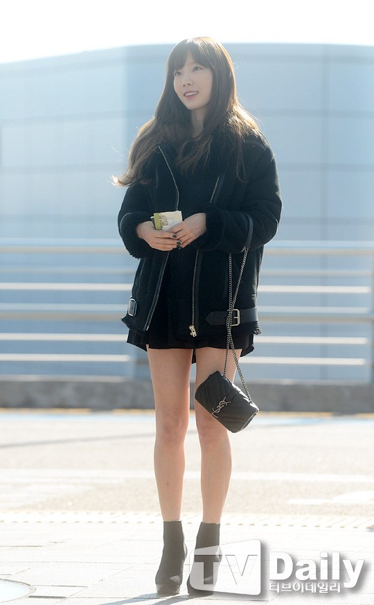 오늘자 소녀시대 태연 | 인스티즈