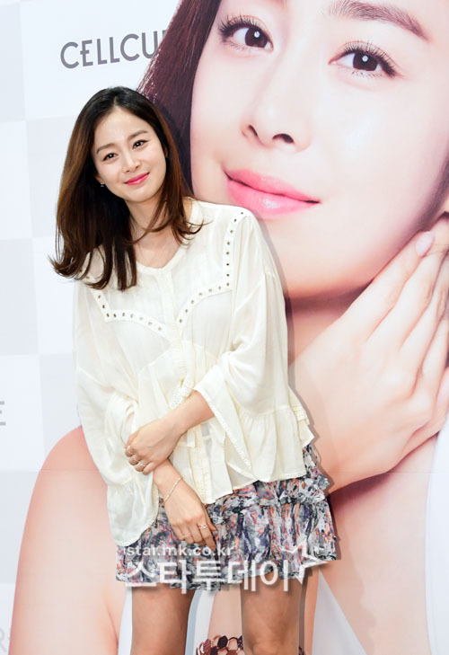 오늘자 김태희(셀큐어 팬사인회) | 인스티즈