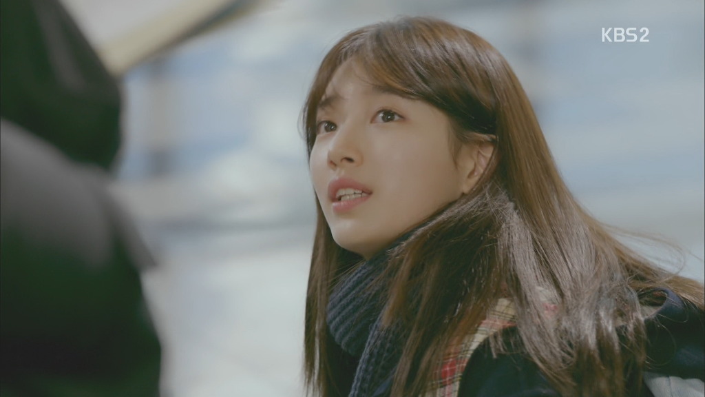 드라마에서 교복입은 수지.jpg | 인스티즈