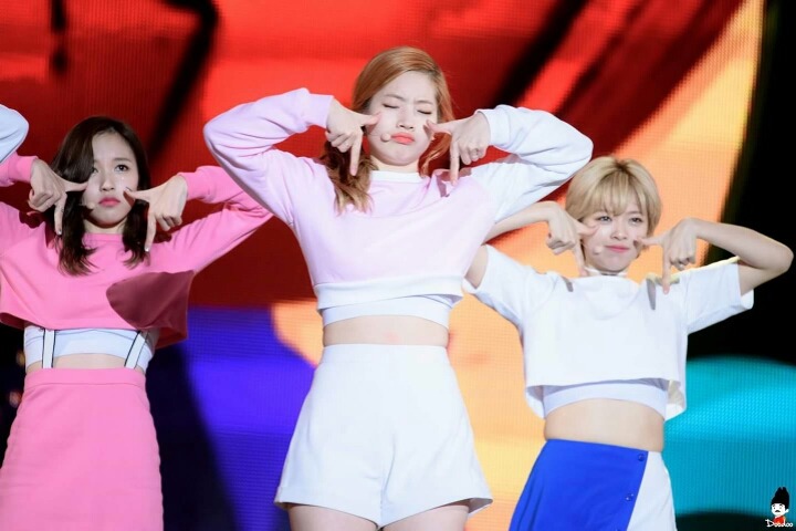 악마 나연이 다현이 | 인스티즈