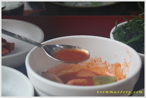 국밥 먹을때 호불호 갈리는 거.jpg | 인스티즈