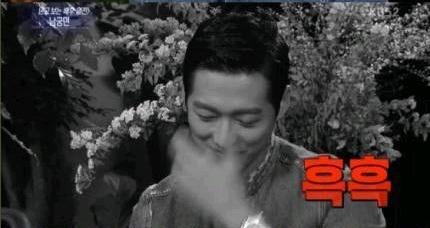 자동차+노트북광고 확정였는데 극에서 자동차+노트북 박살내 광고무산 | 인스티즈