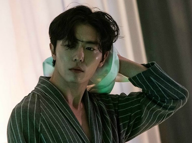 조태오 유아인과 모태구 김재욱을 곱해 보는 나쁜놈들의 퀴어 로맨스 가상 시나리오.txt | 인스티즈