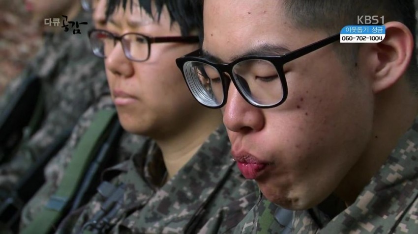사관학교.. 군계일학 외국인.......JPG | 인스티즈