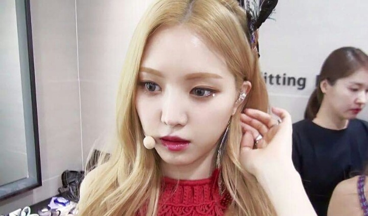 Oh~ 나은 왜 이제서야 많이 외롭던 나를 찾아온거야 Oh~ 나은 너를 나은해 이제 모든 시간들을 나와 함께해 | 인스티즈