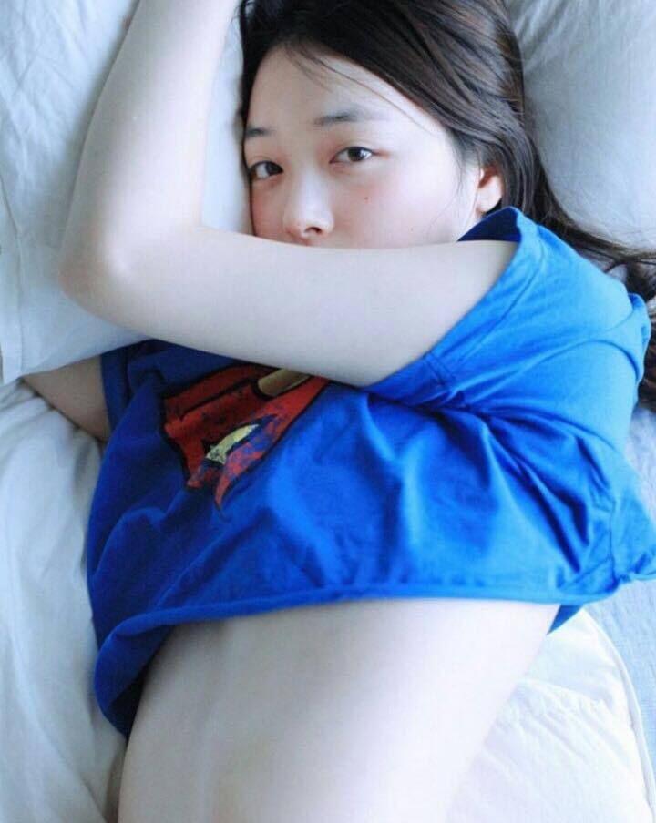 설리 인스타 업뎃 (역대급 화보ㄷㄷ) | 인스티즈