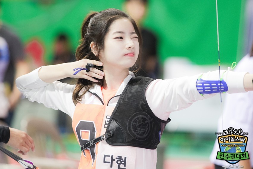 트와이스 아육대 사진 업뎃 | 인스티즈