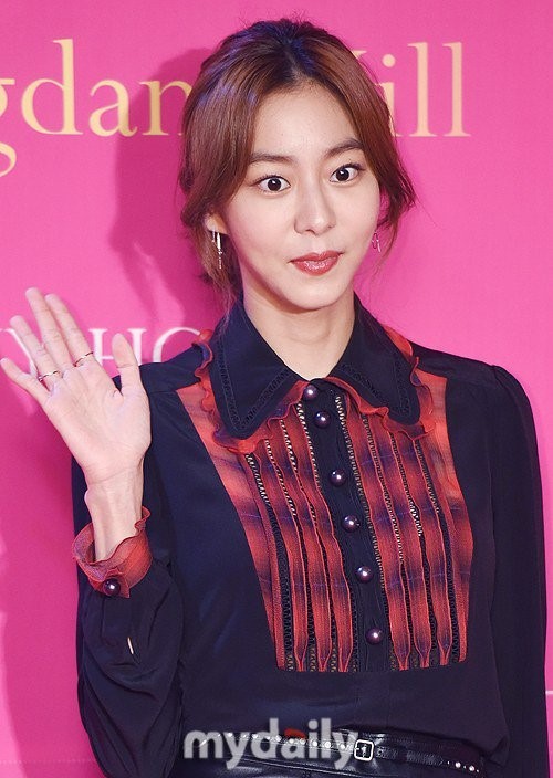유이 꿀벅지시절 VS 현재...jpg | 인스티즈