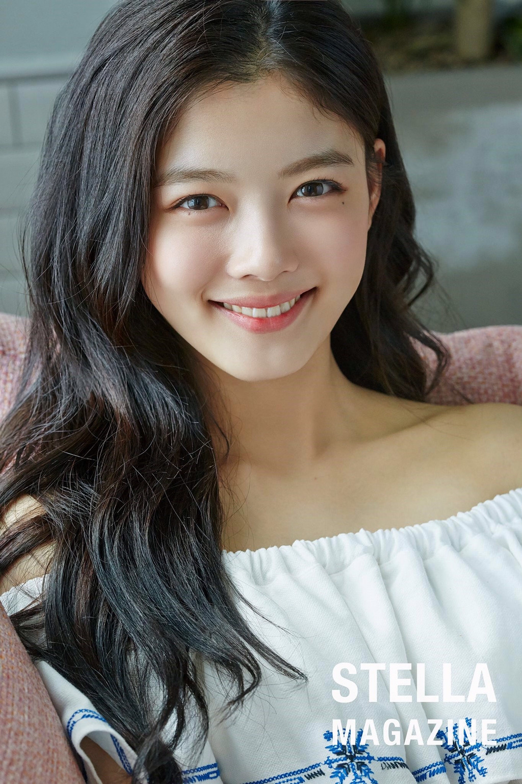 김유정이랑 아이컨택하기 | 인스티즈