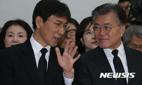 오늘자 문재인 안희정 투샷 jpg | 인스티즈