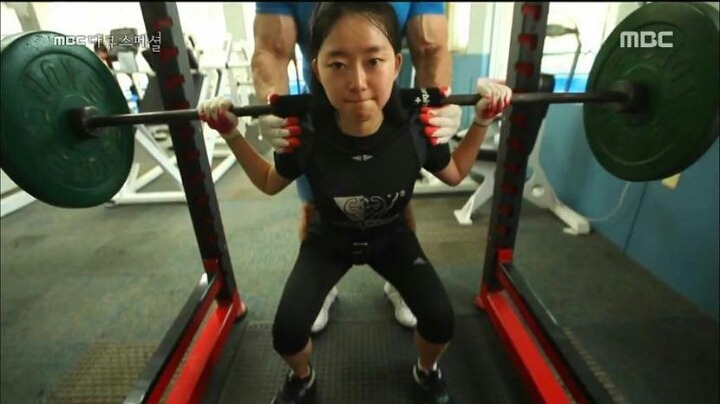 최연소 머슬녀의 위엄ㄷㄷㄷ | 인스티즈