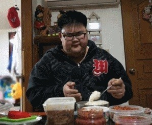 먹방계 레전드.gif | 인스티즈