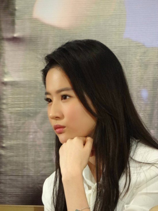 중국의 청순파 여배우 송승헌 여친.jpg | 인스티즈