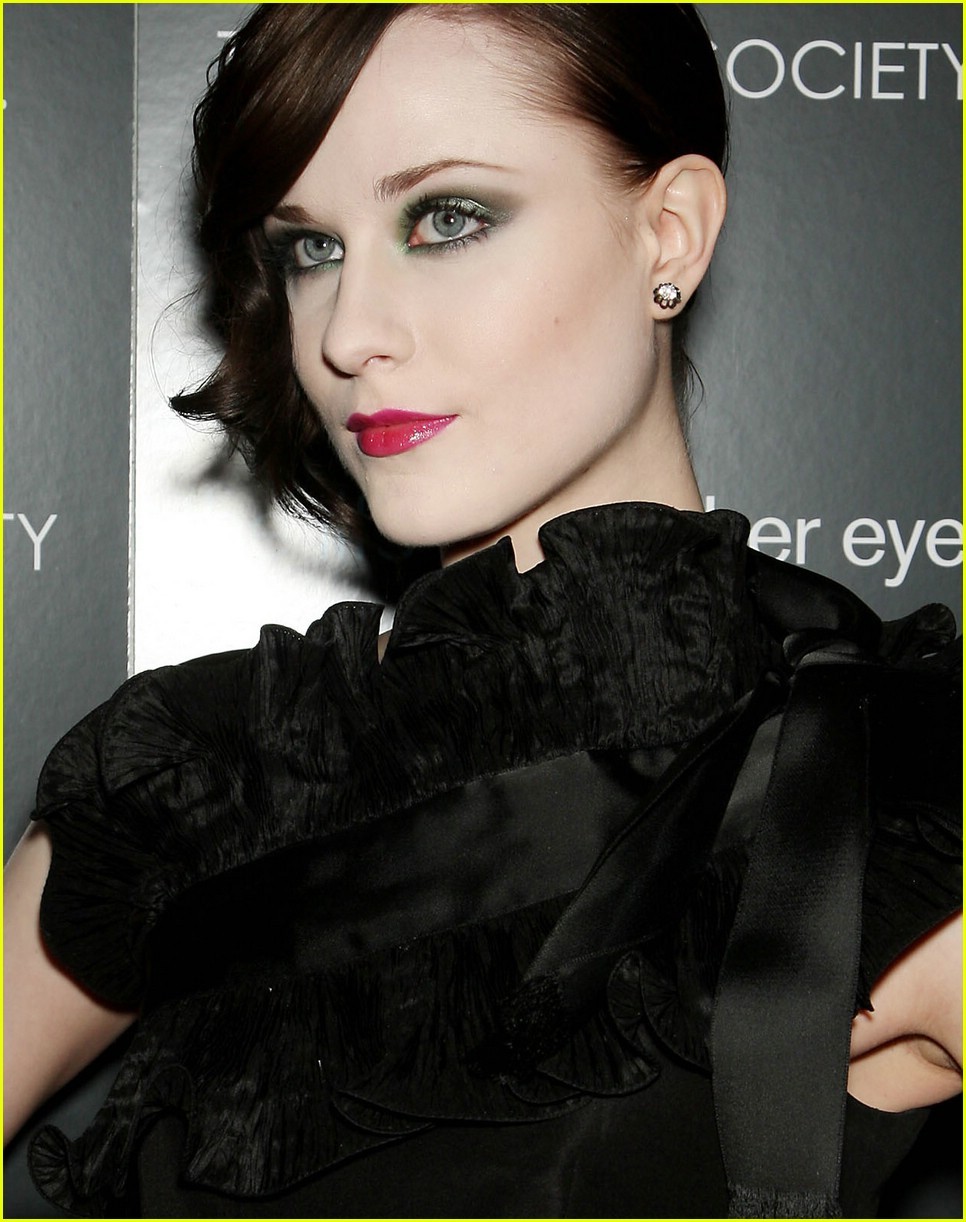 [에반레이첼우드(트블퀸뱀파이어)] 백옥 피부를 가진 상백인 스타 3 | 인스티즈