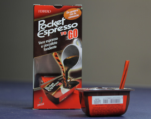 페레로 알아여? Ferrero?? 페레로에선 로쉐만 만드는게 아니야 그리고 독일인들도 잘 모르는 사실이 이찌 | 인스티즈