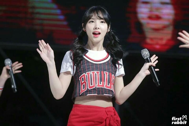 더쫌 이미지