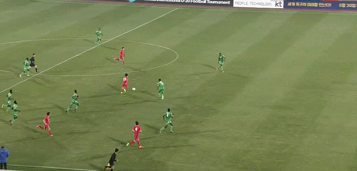 많은 축덕들이 감탄한 오늘자 이승우 골.gjf | 인스티즈