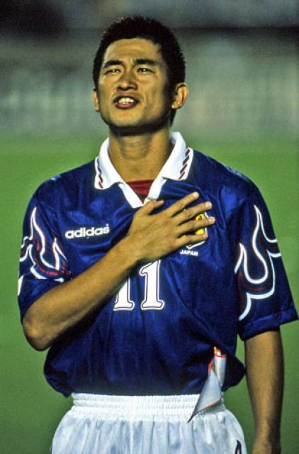 일본의 49세 스트라이커.gif | 인스티즈