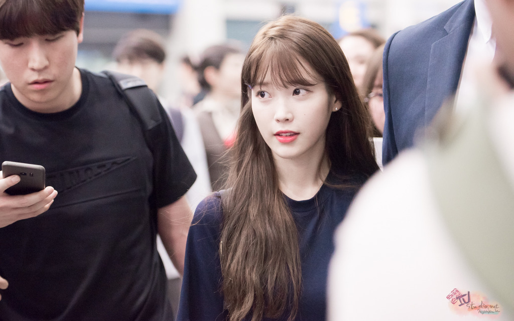 [16.08.27] 중국 팬미팅 아이유.jpg | 인스티즈