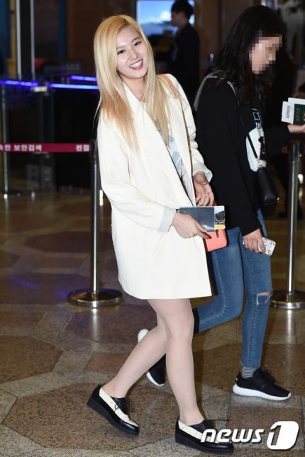 오늘자 트와이스 공항패션 기사사진 모음 | 인스티즈