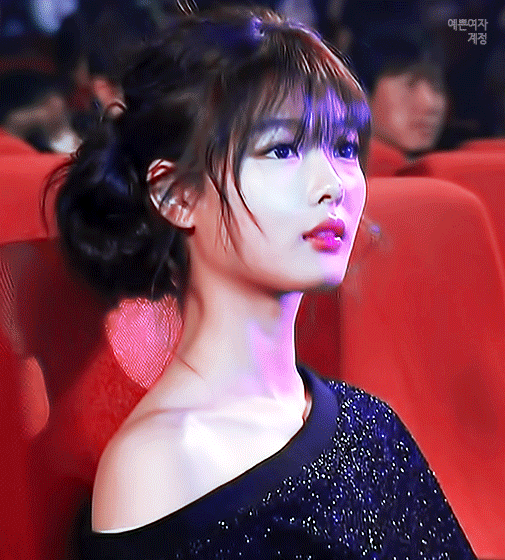 드레스여신 김유정 | 인스티즈