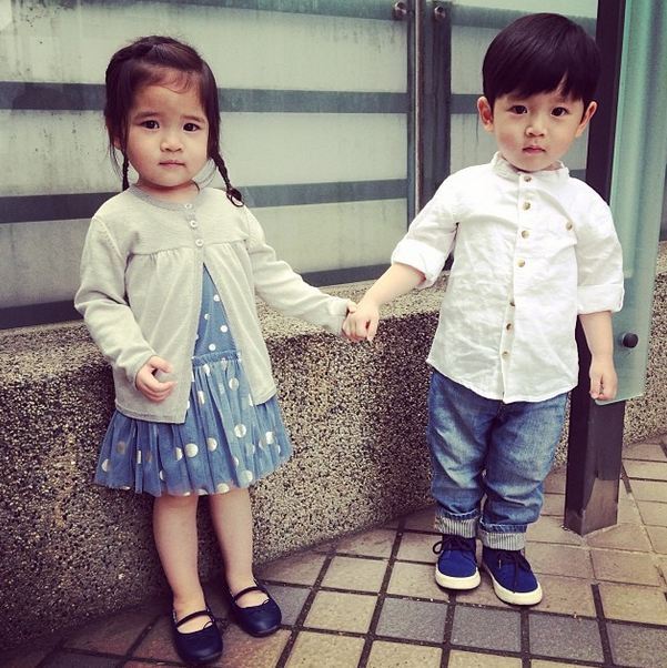 출산욕구 샘솟게하는 대만의 이란성 쌍둥이 | 인스티즈