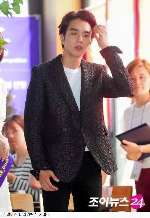 유승호 보자마자 도전해보고 싶은 헤어스타일 | 인스티즈