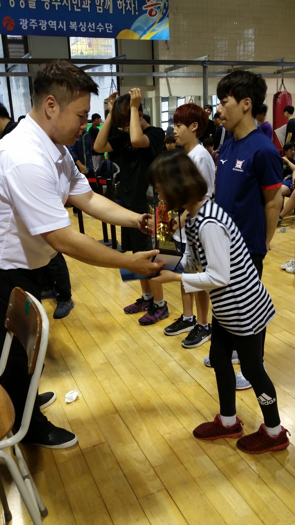 염주짱 이미지