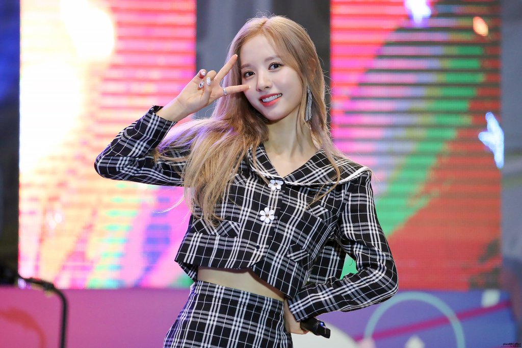 우주소녀의 얼굴대장 보나.jpgif | 인스티즈