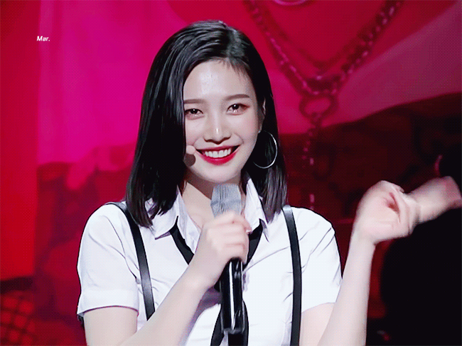 긴머리언니 이미지