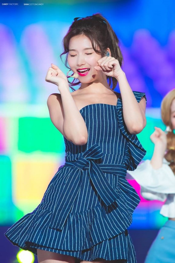 트와이스 시바견 미나토자키 사나 | 인스티즈