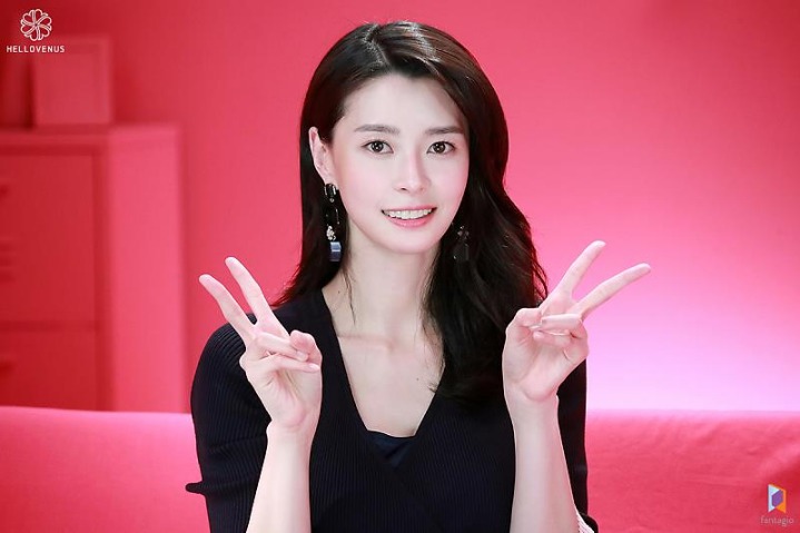 데이터주의) 네모 광고 찍은 헬로비너스 | 인스티즈