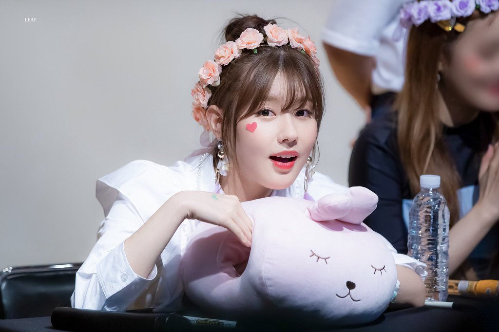 콧대가 이쁜 (여자)아이들 미연.jpgif | 인스티즈