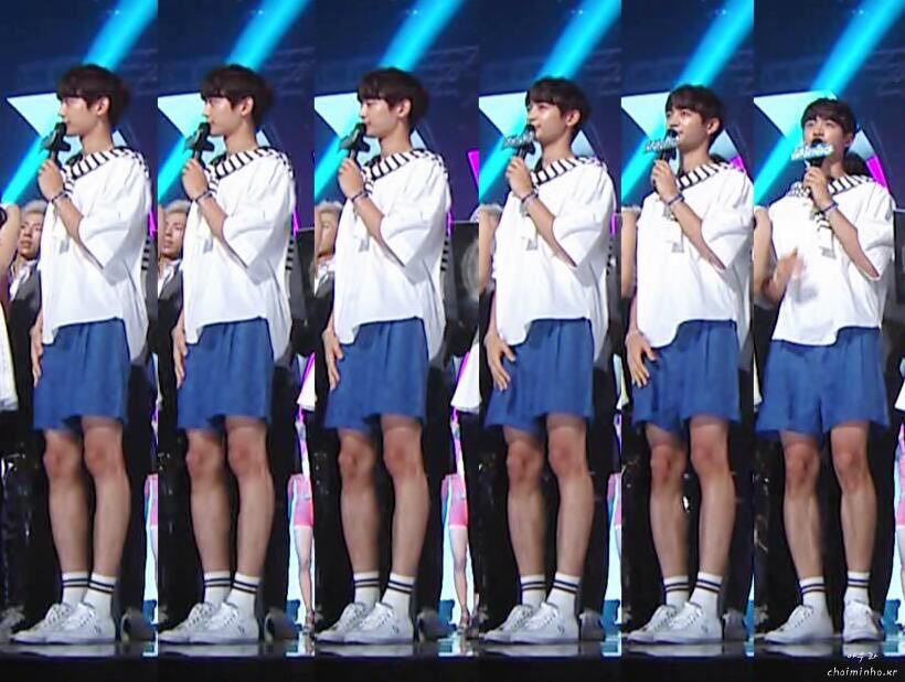 [샤이니] 화이트티셔츠를 입은 민호 | 인스티즈