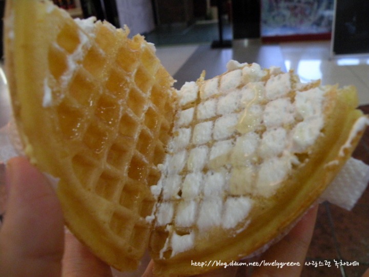 때론 단순한게 가장 맛있는 와플 | 인스티즈