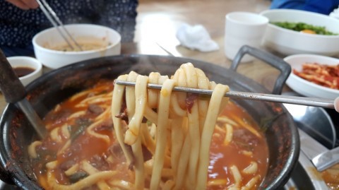등촌샤브칼국수 이미지