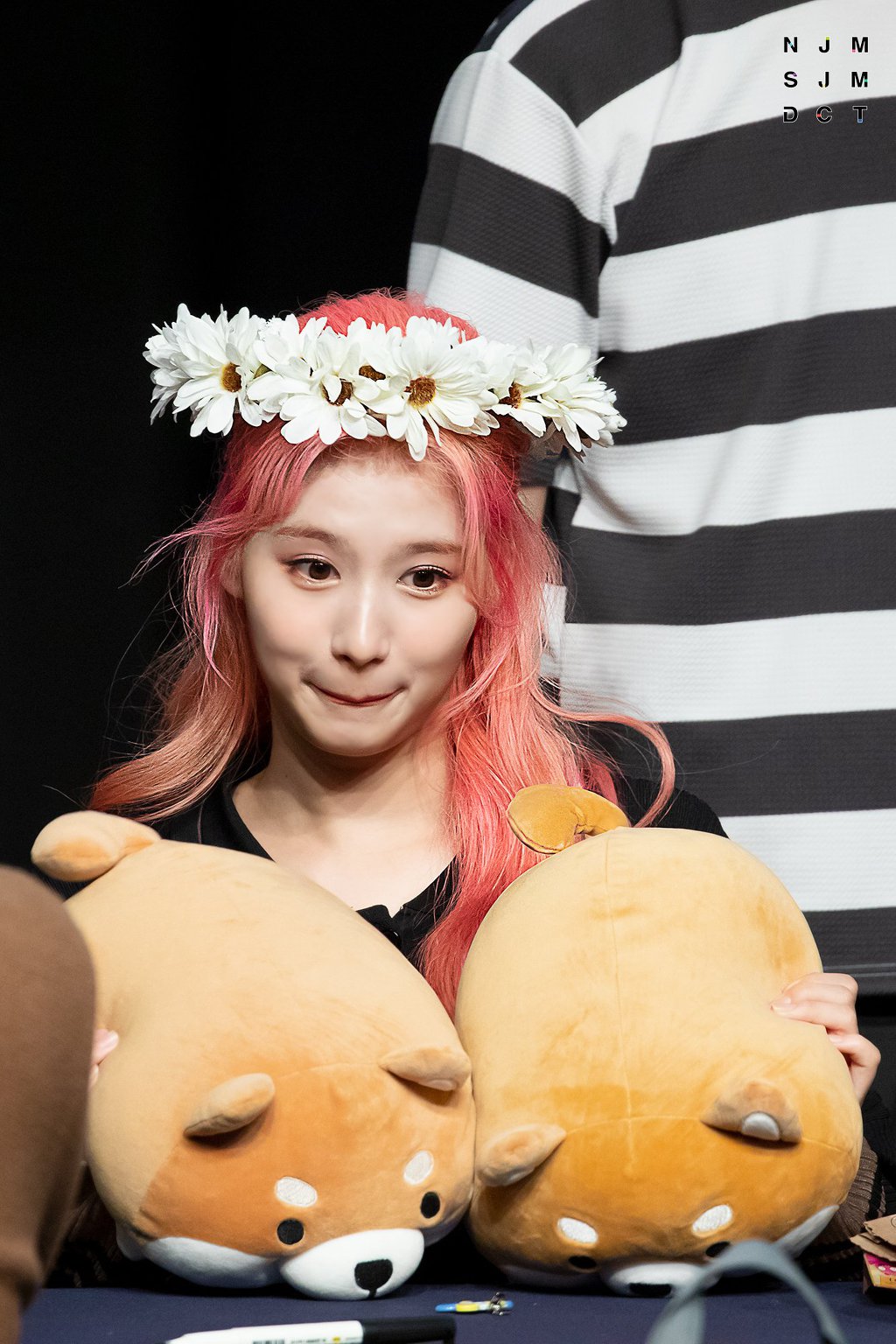 오늘이 생일인 트와이스 사나.jpgif (335장) | 인스티즈
