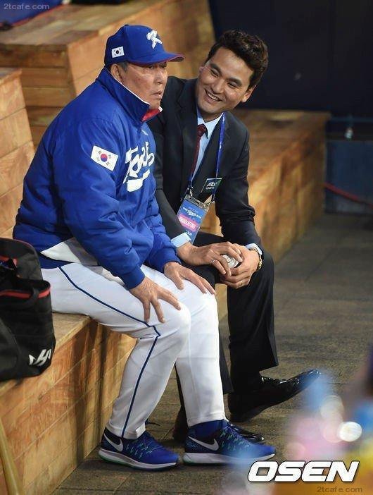 다들 첨에는 절 보고 좋아하시더라구요 | 인스티즈