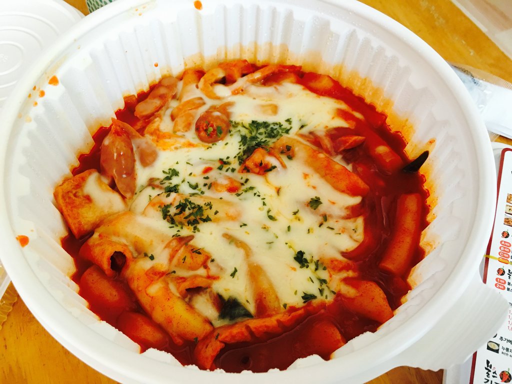 가성비가 최악인 배달음식은?? 족발보쌈 vs 떡볶이 | 인스티즈