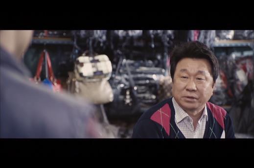 강산맨션 102호에는 살인마가 살고있다. ＜영화＞ 이웃사람 07 | 인스티즈