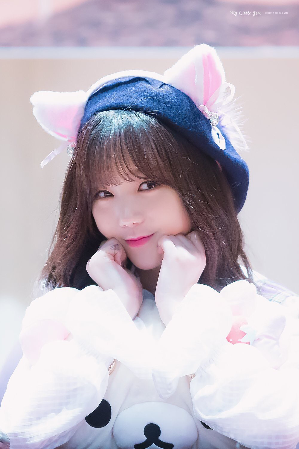 [러블리즈] 밥도 먹고 난로가에 앉으니 자연스레 졸음이 쏟아져서 케이 | 인스티즈