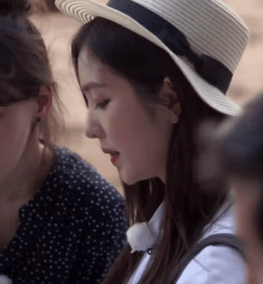 이쁜 모자 쓴 아이린.gif | 인스티즈