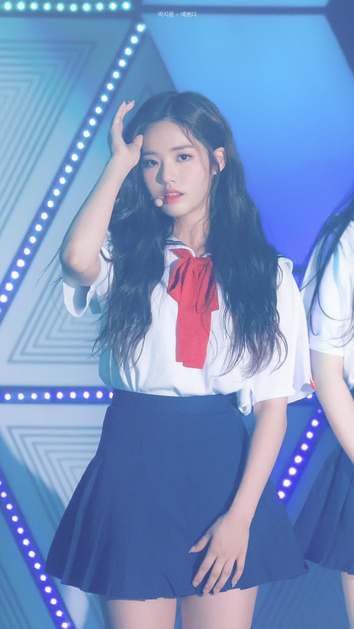 프로미스나인 박지원.gif | 인스티즈