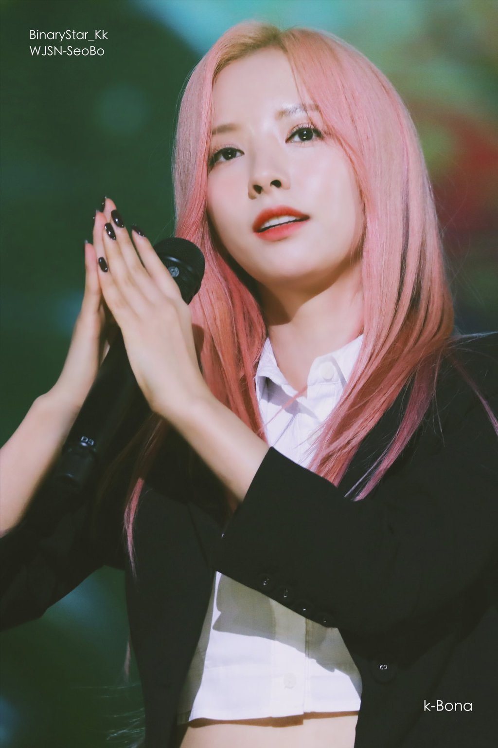 핑크머리도 찰떡같이 어울리는 보나.jpg | 인스티즈