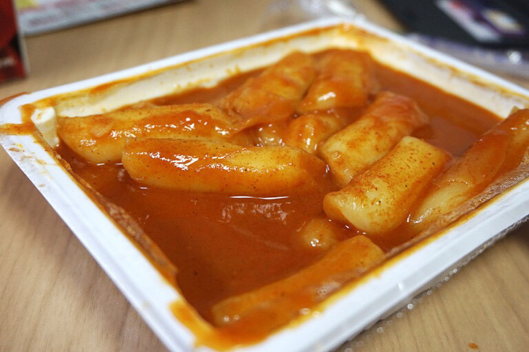 단맛 싫어하는 사람들이 많이 찾는다는 떡볶이 프랜차이즈.jpg | 인스티즈