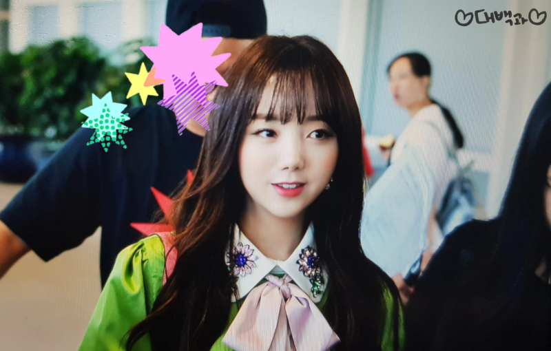 러블리즈 케이의 독특한 공항 패션.jpg | 인스티즈